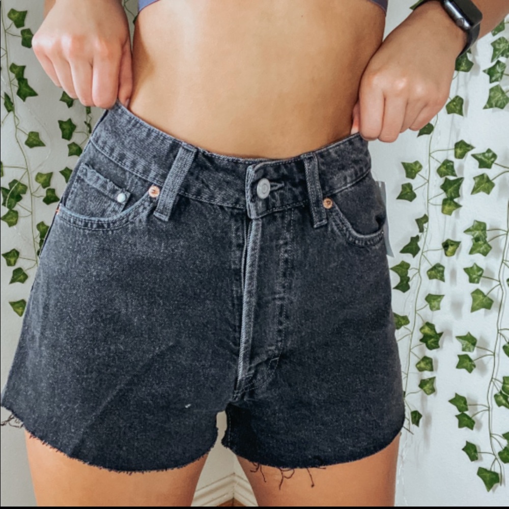 Black Vintage High Waisted H&M Shorts